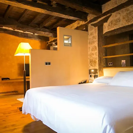 Hotel Boutique El Convento De Mave 3*